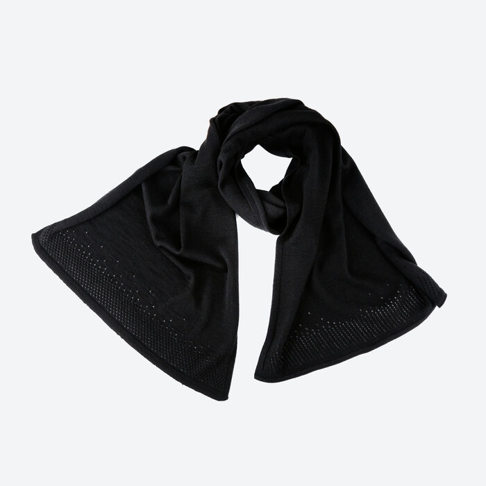 Knitted Merino scarf Kama S32