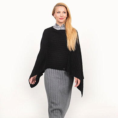 Strickponcho aus Merinowolle Kama 5041