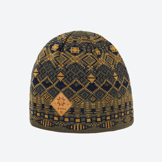 Knitted Merino beanie Kama A192